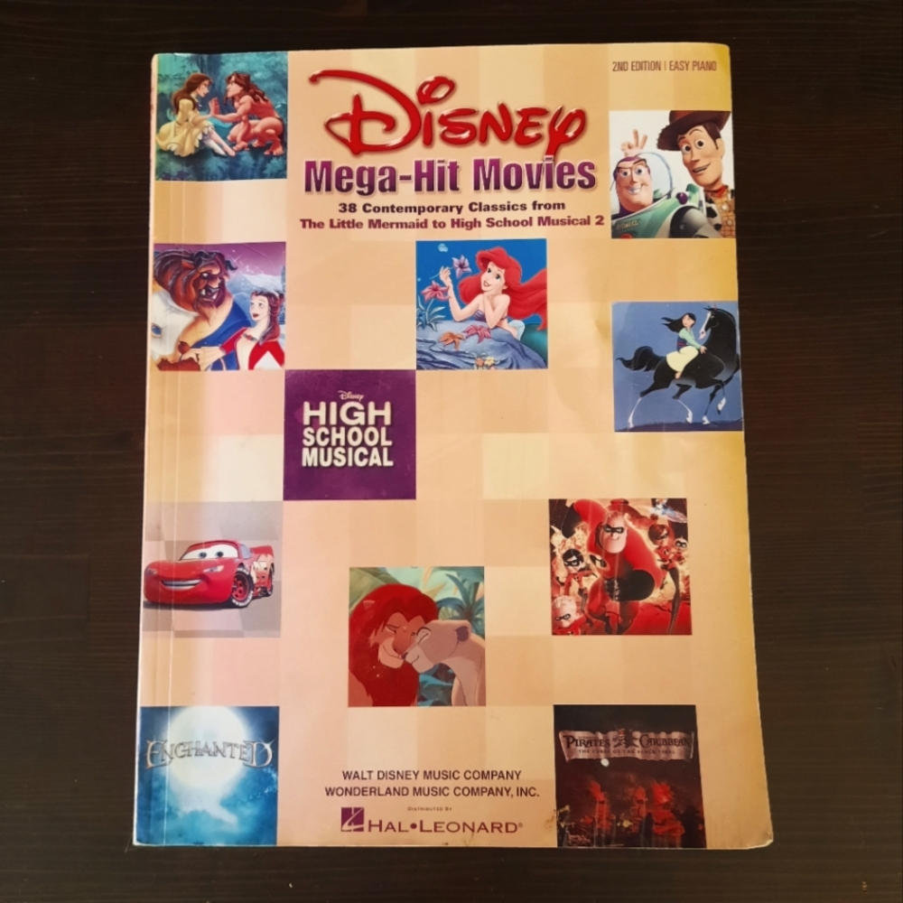 Easy Piano Disney Mega-Hit Movies | Piano Book